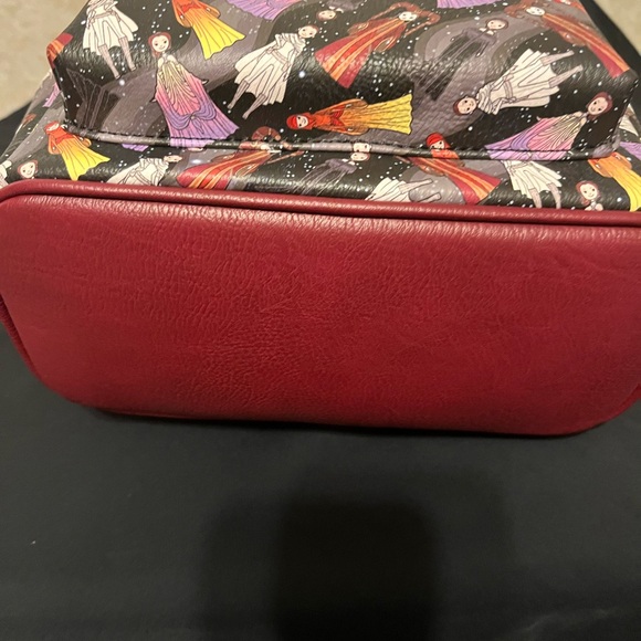 Chic Multicolor Women's Backpack - Picture 7 of 8